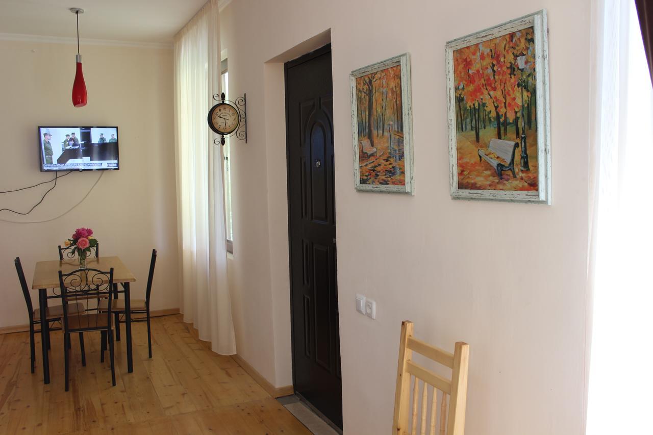 Village House Mestia Extérieur photo